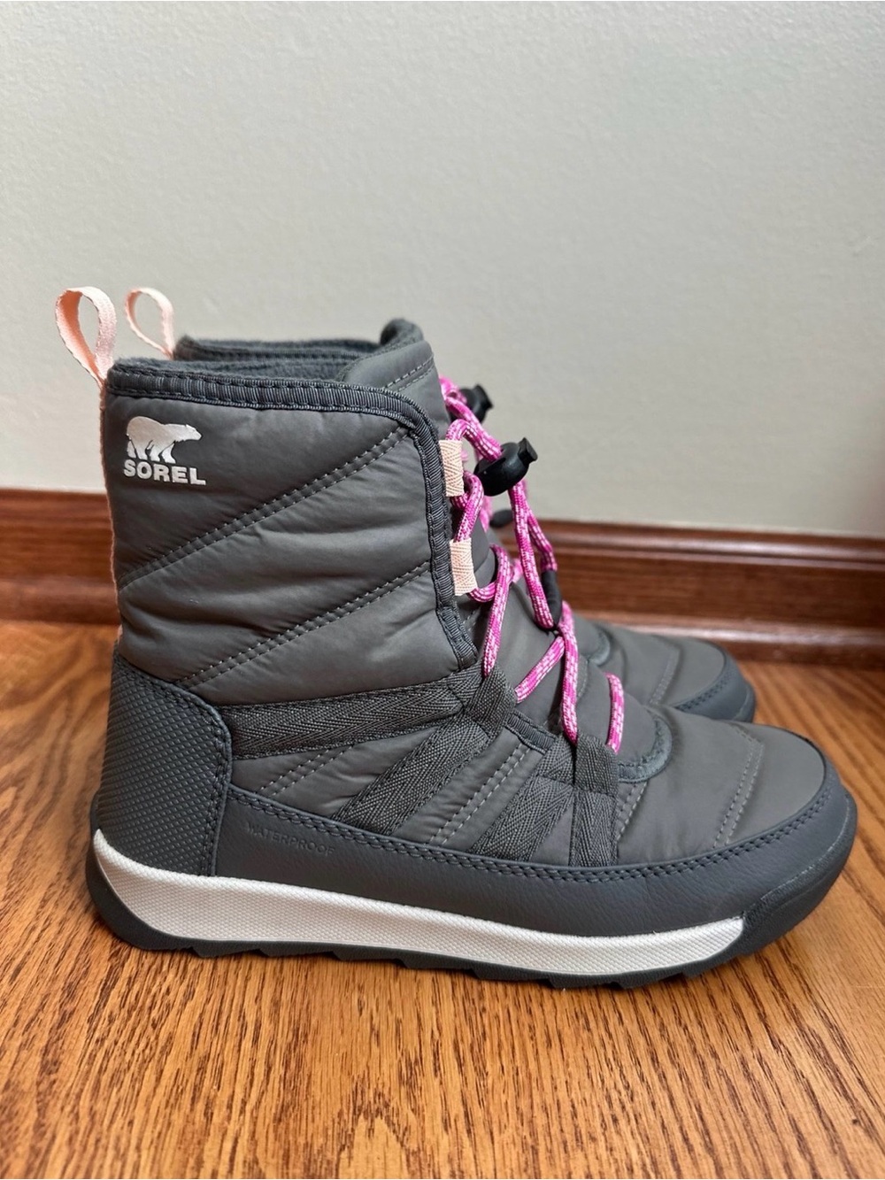 Sorel Whitney II Lace Snow Boots Girls 3 Gray